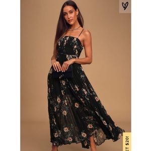 Lulu’s flowering romance dress